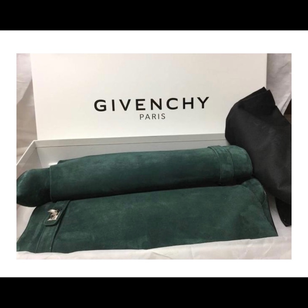 GIVENCHY |HUNTER GREEN SUEDE